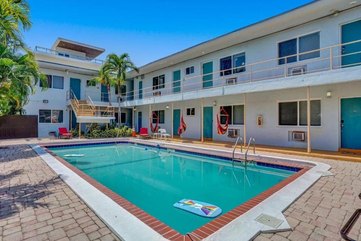 Secluded Hollywood Studio Walk To Beach Boardwalk Apartment Dania Beach Luaran gambar